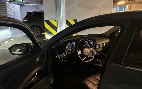 Hyundai Elantra, 2021 год, 2 350 000 рублей, 18 фотография