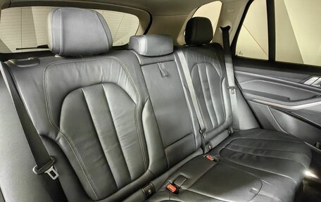 BMW X5, 2019 год, 5 250 000 рублей, 14 фотография