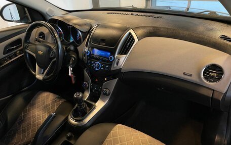 Chevrolet Cruze II, 2013 год, 802 000 рублей, 12 фотография