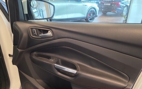 Ford Kuga III, 2014 год, 1 350 000 рублей, 20 фотография