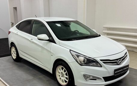 Hyundai Solaris II рестайлинг, 2016 год, 970 000 рублей, 3 фотография