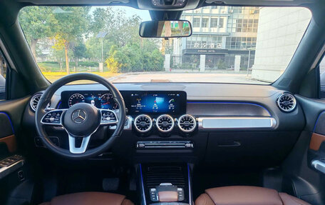 Mercedes-Benz GLB, 2022 год, 2 590 000 рублей, 7 фотография