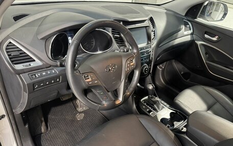 Hyundai Santa Fe III рестайлинг, 2017 год, 2 499 800 рублей, 9 фотография