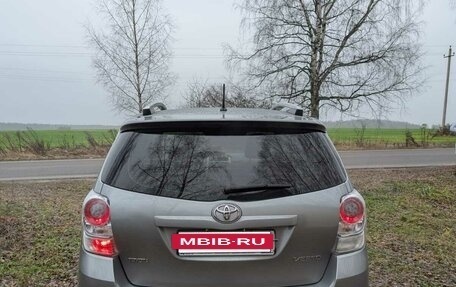 Toyota Verso I, 2010 год, 820 000 рублей, 3 фотография