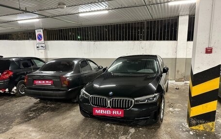 BMW 5 серия, 2021 год, 4 600 000 рублей, 2 фотография