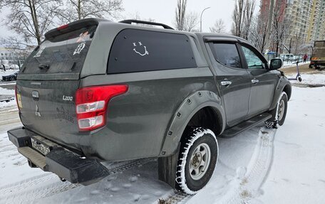 Mitsubishi L200 IV рестайлинг, 2017 год, 2 800 000 рублей, 5 фотография
