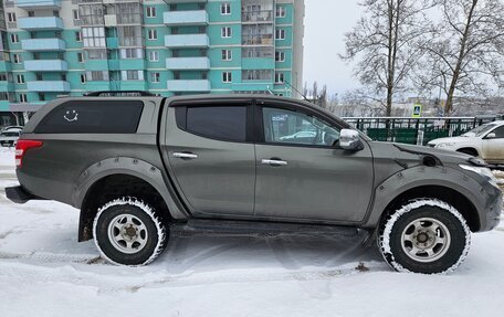 Mitsubishi L200 IV рестайлинг, 2017 год, 2 800 000 рублей, 6 фотография