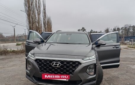 Hyundai Santa Fe IV, 2019 год, 3 150 000 рублей, 2 фотография