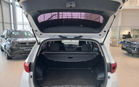 KIA Sportage IV рестайлинг, 2018 год, 2 050 000 рублей, 12 фотография