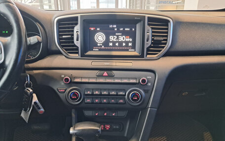 KIA Sportage IV рестайлинг, 2018 год, 2 050 000 рублей, 18 фотография