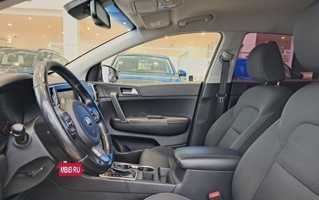 KIA Sportage IV рестайлинг, 2018 год, 2 050 000 рублей, 20 фотография