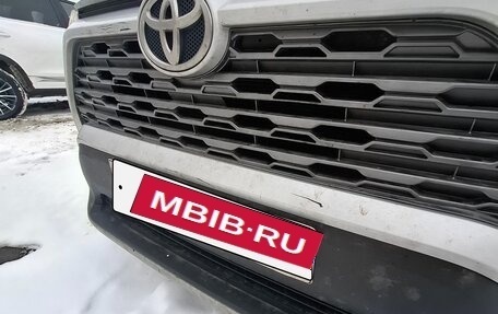 Toyota RAV4, 2020 год, 3 250 000 рублей, 6 фотография