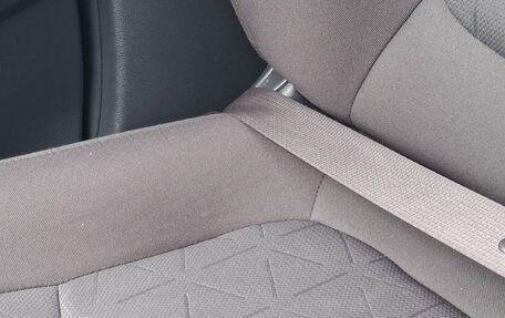 Toyota RAV4, 2020 год, 3 250 000 рублей, 11 фотография