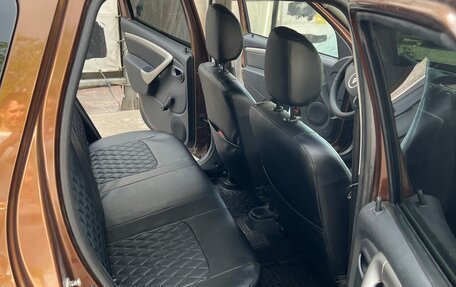 Renault Duster I рестайлинг, 2014 год, 900 000 рублей, 30 фотография