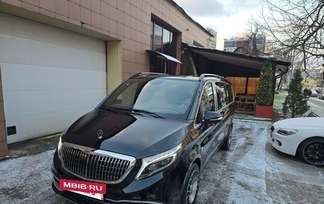 Mercedes-Benz Vito, 2022 год, 14 400 000 рублей, 3 фотография