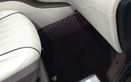 Mercedes-Benz Vito, 2022 год, 14 400 000 рублей, 36 фотография