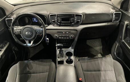 KIA Sportage IV рестайлинг, 2017 год, 1 662 000 рублей, 10 фотография