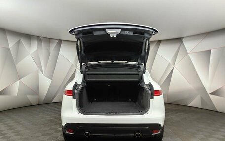 Jaguar F-Pace, 2017 год, 2 535 000 рублей, 12 фотография