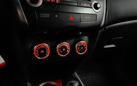 Mitsubishi ASX I рестайлинг, 2012 год, 999 000 рублей, 15 фотография