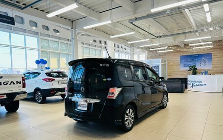 Honda Freed I, 2012 год, 1 349 000 рублей, 6 фотография