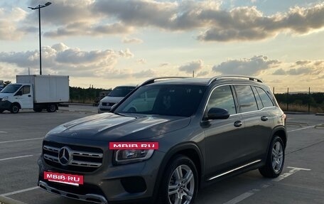 Mercedes-Benz GLB, 2020 год, 3 500 000 рублей, 3 фотография