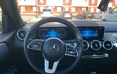 Mercedes-Benz GLB, 2020 год, 3 500 000 рублей, 14 фотография