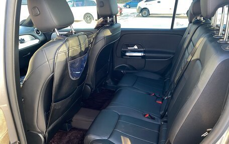 Mercedes-Benz GLB, 2020 год, 3 500 000 рублей, 22 фотография