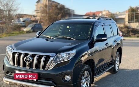 Toyota Land Cruiser Prado 150 рестайлинг 2, 2015 год, 3 649 000 рублей, 6 фотография