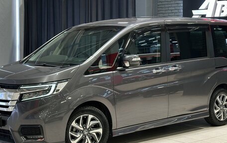 Honda Stepwgn IV, 2019 год, 2 297 000 рублей, 2 фотография