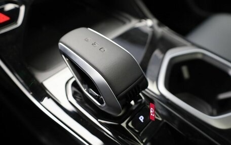 Geely Atlas, 2025 год, 3 717 190 рублей, 13 фотография