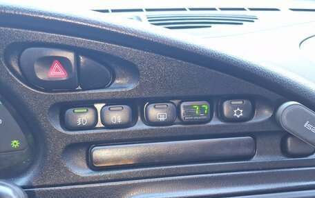 Chevrolet Niva I рестайлинг, 2011 год, 500 000 рублей, 9 фотография