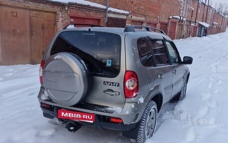 Chevrolet Niva I рестайлинг, 2011 год, 500 000 рублей, 4 фотография