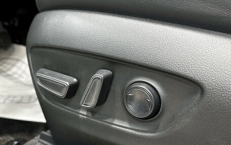 Toyota RAV4, 2025 год, 3 997 000 рублей, 19 фотография