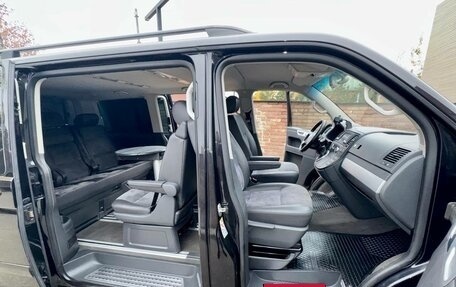 Volkswagen Multivan T5, 2008 год, 2 399 000 рублей, 21 фотография