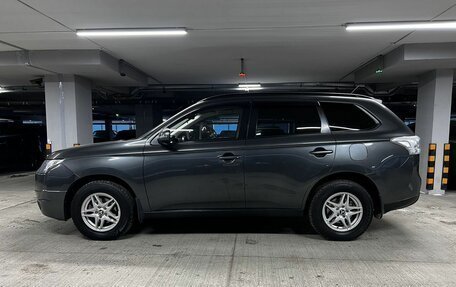 Mitsubishi Outlander III рестайлинг 3, 2014 год, 1 550 000 рублей, 7 фотография