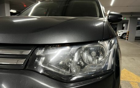 Mitsubishi Outlander III рестайлинг 3, 2014 год, 1 550 000 рублей, 13 фотография