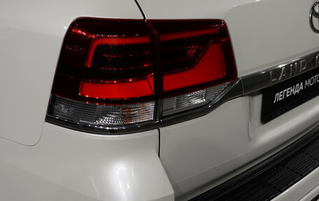 Toyota Land Cruiser 200, 2018 год, 8 500 000 рублей, 9 фотография