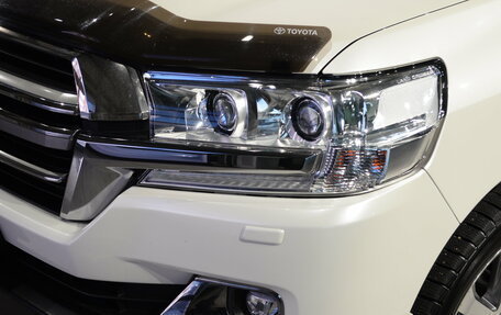 Toyota Land Cruiser 200, 2018 год, 8 500 000 рублей, 8 фотография