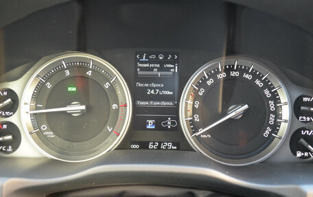 Toyota Land Cruiser 200, 2018 год, 8 500 000 рублей, 15 фотография