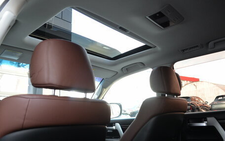 Toyota Land Cruiser 200, 2018 год, 8 500 000 рублей, 30 фотография