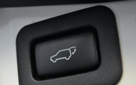 Toyota Land Cruiser 200, 2018 год, 8 500 000 рублей, 40 фотография