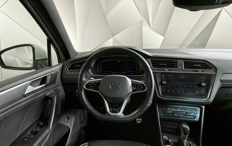 Volkswagen Tiguan II, 2021 год, 3 355 000 рублей, 19 фотография