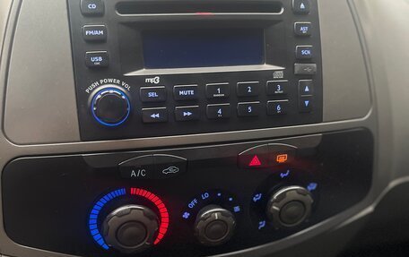 Chery Tiggo (T11), 2010 год, 340 000 рублей, 7 фотография