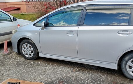 Toyota Wish II, 2012 год, 1 600 000 рублей, 5 фотография