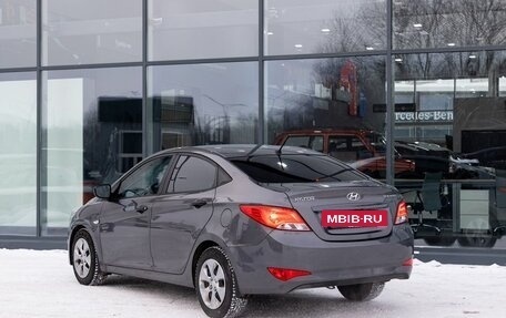 Hyundai Solaris II рестайлинг, 2015 год, 800 000 рублей, 6 фотография