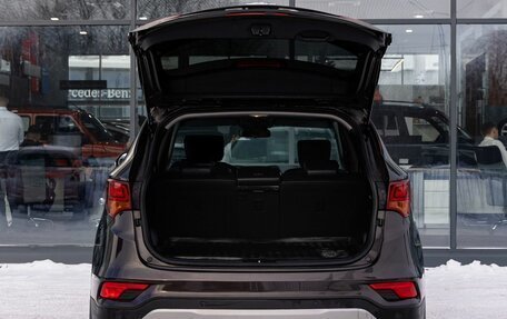 Hyundai Santa Fe III рестайлинг, 2017 год, 2 500 000 рублей, 23 фотография