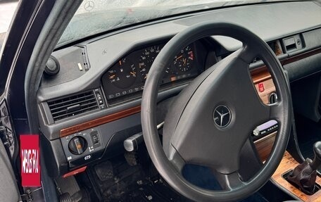 Mercedes-Benz E-Класс, 1992 год, 340 000 рублей, 3 фотография