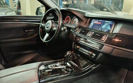 BMW 5 серия, 2015 год, 1 900 000 рублей, 9 фотография