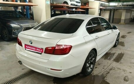 BMW 5 серия, 2015 год, 1 900 000 рублей, 3 фотография