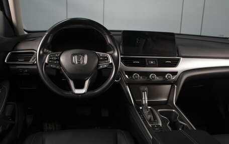 Honda Accord IX рестайлинг, 2021 год, 3 160 000 рублей, 5 фотография